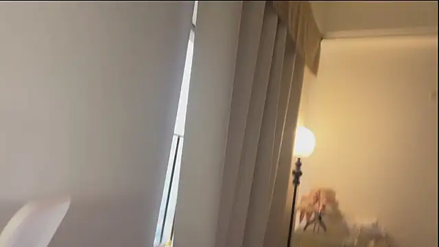 FuFu-puff online show from April 13, 2026, 11:54 pm