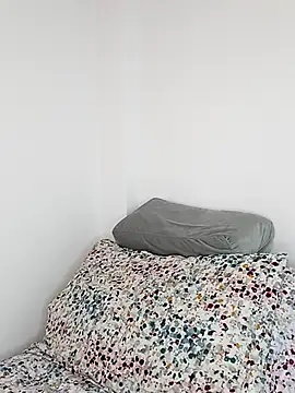 Snapshot of Valois2025 chatting on September 30, 2025, 4:01 pm Valois2025 online show from September 30, 2025, 4:01 pm