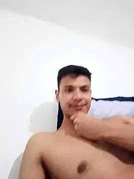 Valois2025 online show from March 24, 2026, 6:40 am