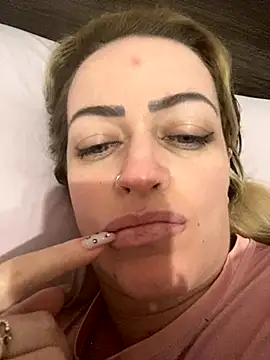 Alerquinasc online show from September 9, 2025, 4:56 am