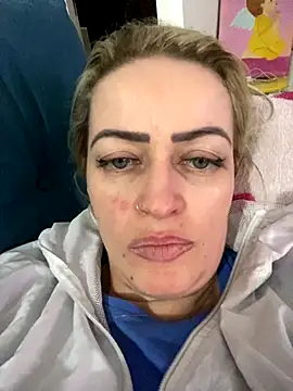 Alerquinasc online show from September 22, 2025, 11:51 pm