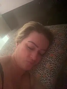 Alerquinasc online show from February 2, 2026, 7:56 pm