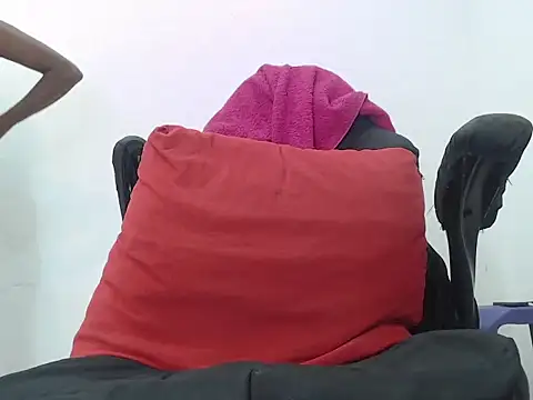 JackyHotBlack online show from December 3, 2025, 7:12 pm