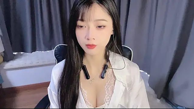 Snapshot of Cicicici-cc chatting on October 30, 2025, 2:24 am Cicicici-cc online show from October 30, 2025, 2:24 am