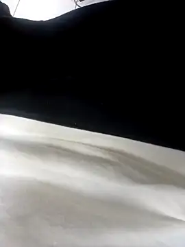 cherlebrow online show from February 24, 2026, 6:17 pm