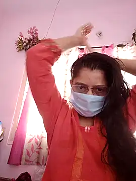 Snapshot of thanusi_2 chatting on December 17, 2025, 6:19 am thanusi 2 online show from December 17, 2025, 6:19 am