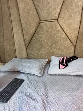 Snapshot of Isabela_Colins chatting on November 5, 2025, 12:05 pm Isabela Colins online show from November 5, 2025, 12:05 pm