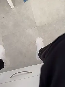 Manu97k online show from March 13, 2026, 1:07 pm