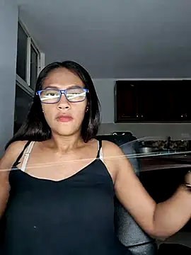 Snapshot of sarah_garcia_ chatting on May 28, 2026, 11:57 pm sarah garcia online show from May 28, 2026, 11:57 pm
