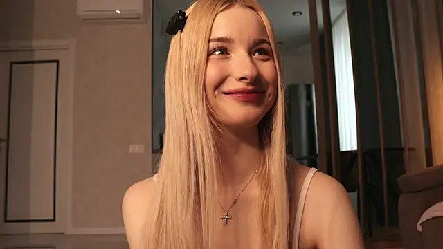 Nana Wilson online show from March 29, 2026, 4:45 am