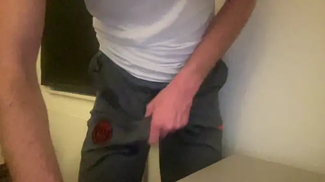 peterpapiNL online show from November 3, 2025, 10:32 pm