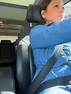 Snapshot of Mrs_MrLove chatting on November 1, 2025, 7:05 pm Mrs MrLove online show from November 1, 2025, 7:05 pm