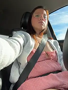 Snapshot of Mrs_MrLove chatting on December 21, 2025, 6:59 pm Mrs MrLove online show from December 21, 2025, 6:59 pm