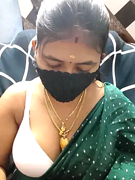 Snapshot of Tamil_Lotus chatting on June 12, 2026, 5:01 pm Tamil Lotus online show from June 12, 2026, 5:01 pm