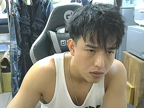 hunterXhan online show from September 30, 2025, 7:24 am