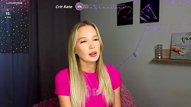  Cutiefull Lion  online show from October 8, 2025, 5:27 am