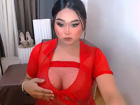 Lilly-lou online show from March 22, 2026, 6:39 am