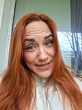 SlimBellaa online show from February 13, 2026, 11:39 am