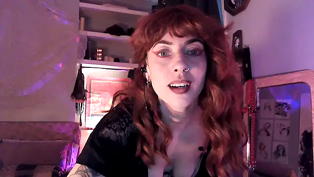 Sirenlucy online show from November 19, 2025, 3:45 pm