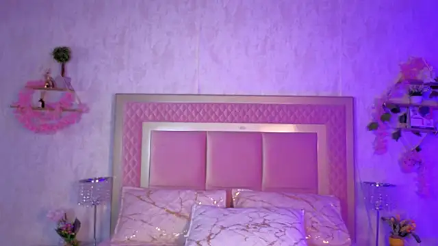 AlanaOdison online show from September 15, 2025, 5:07 am