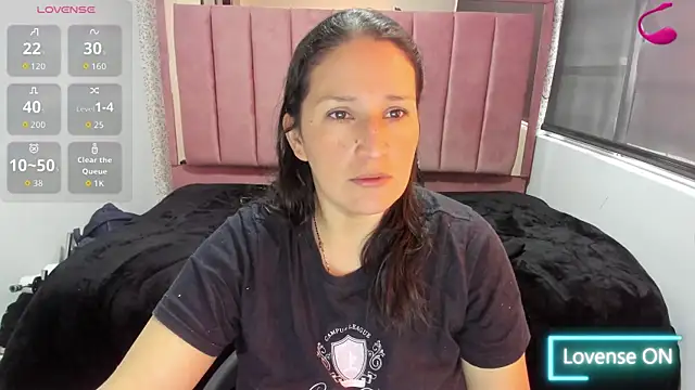Snapshot of Barbara_fox__ chatting on July 17, 2026, 12:12 pm Barbara fox online show from July 17, 2026, 12:12 pm