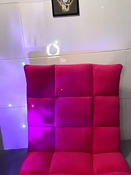 Snapshot of Sexlove_bb chatting on November 4, 2025, 3:38 am Sexlove bb online show from November 4, 2025, 3:38 am