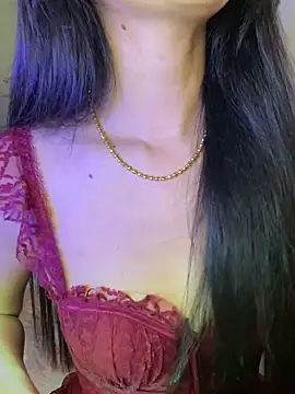 Snapshot of Sexlove_bb chatting on March 26, 2026, 12:39 am Sexlove bb online show from March 26, 2026, 12:39 am