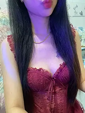 Snapshot of Sexlove_bb chatting on April 12, 2026, 12:04 am Sexlove bb online show from April 12, 2026, 12:04 am