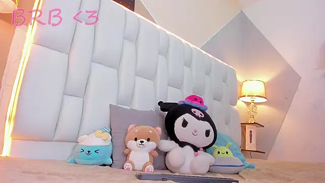 MilkWhore1 online show from September 17, 2025, 12:29 pm