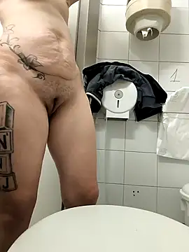 Snapshot of Junani2231 chatting on November 28, 2025, 3:20 am Junani2231 online show from November 28, 2025, 3:20 am