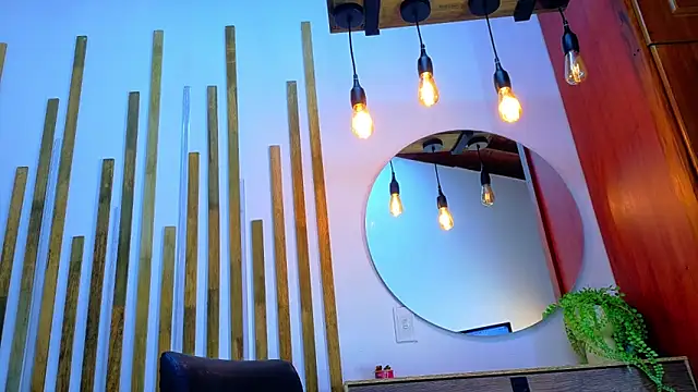 Snapshot of yorbymaxx chatting on February 2, 2026, 1:32 pm yorbymaxx online show from February 2, 2026, 1:32 pm