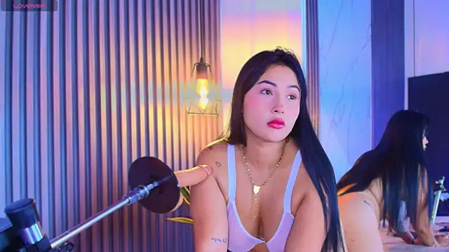 Cherry  blossom18 online show from October 14, 2025, 12:06 pm