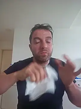 spaccaa online show from March 31, 2026, 8:48 am