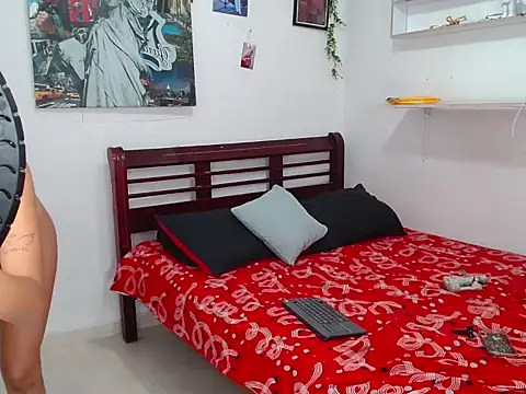 Snapshot of sweet_sex0_10 chatting on October 30, 2025, 2:24 am sweet sex0 10 online show from October 30, 2025, 2:24 am