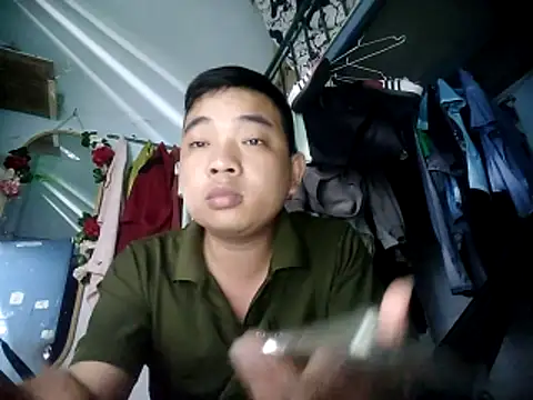 Boy kuto77 online show from February 24, 2026, 1:36 am