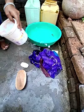 Snapshot of RAYI_Queen_3 chatting on November 23, 2025, 7:08 am RAYI Queen 3 online show from November 23, 2025, 7:08 am