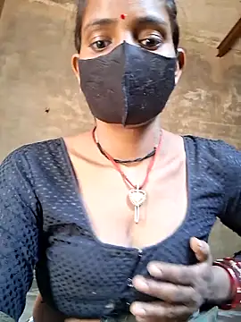 Snapshot of RAYI_Queen_3 chatting on March 24, 2026, 7:57 am RAYI Queen 3 online show from March 24, 2026, 7:57 am