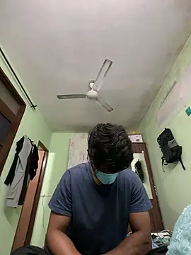 Snapshot of Mr_Cajonny0 chatting on February 15, 2026, 1:20 pm Mr Cajonny0 online show from February 15, 2026, 1:20 pm