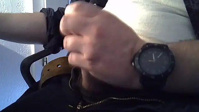 Snapshot of Jib2512 chatting on September 22, 2025, 3:36 pm Jib2512 online show from September 22, 2025, 3:36 pm