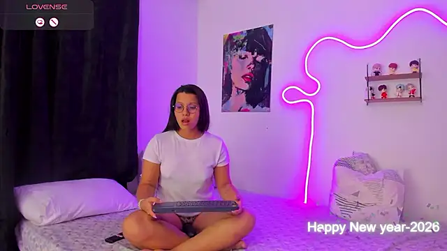 Dilan and Mia online show from January 10, 2026, 4:36 am