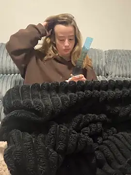 Snapshot of SeccySerena chatting on October 24, 2025, 2:24 pm SeccySerena online show from October 24, 2025, 2:24 pm