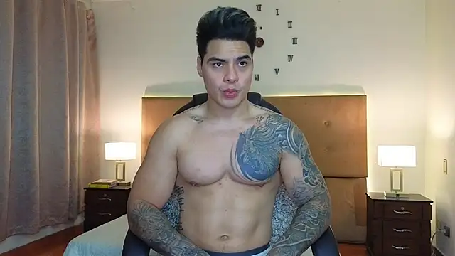Steven Velez online show from June 12, 2026, 11:25 pm