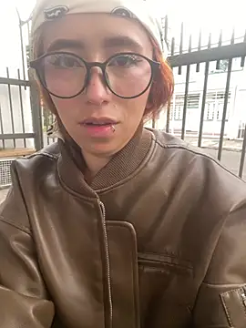 Sallem Pink online show from April 7, 2026, 11:10 am