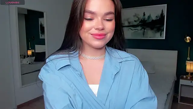 HollisHearl online show from November 6, 2025, 7:20 am