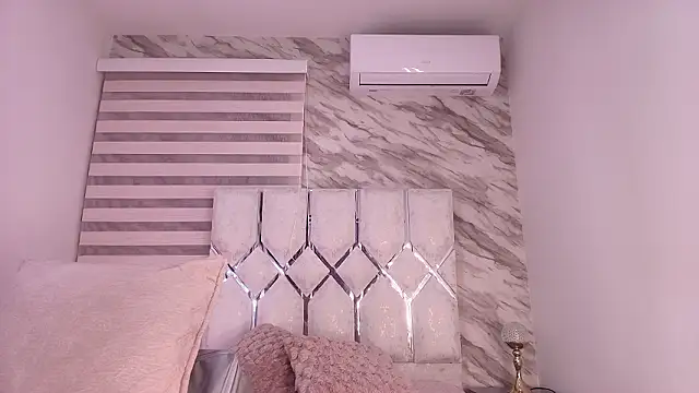 cataleya ebony  online show from February 5, 2026, 3:00 am