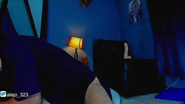 Snapshot of alejo__323__ chatting on January 17, 2026, 3:44 am alejo 323 online show from January 17, 2026, 3:44 am