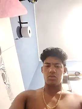 Snapshot of Lale-Adrian chatting on February 24, 2026, 10:24 am Lale-Adrian online show from February 24, 2026, 10:24 am