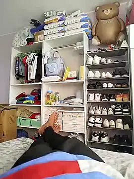 Snapshot of Lale-Adrian chatting on March 2, 2026, 10:05 pm Lale-Adrian online show from March 2, 2026, 10:05 pm