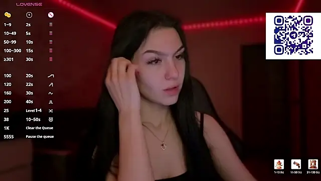 Snapshot of kara_liffe chatting on April 10, 2026, 11:31 pm kara liffe online show from April 10, 2026, 11:31 pm