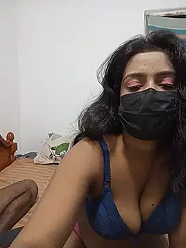 Snapshot of Darkchocosl8 chatting on June 26, 2026, 6:12 pm Darkchocosl8 online show from June 26, 2026, 6:12 pm